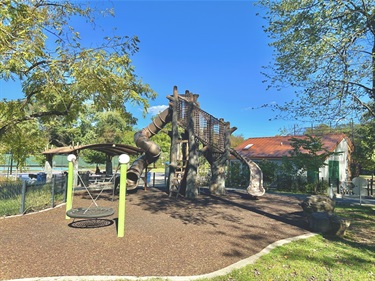Madison Manor Park Playground