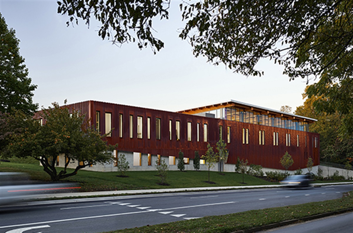 Lubber Run Community Center